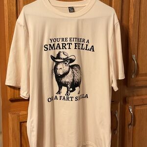 Men’s smart fella or fart smells t shirt size large
